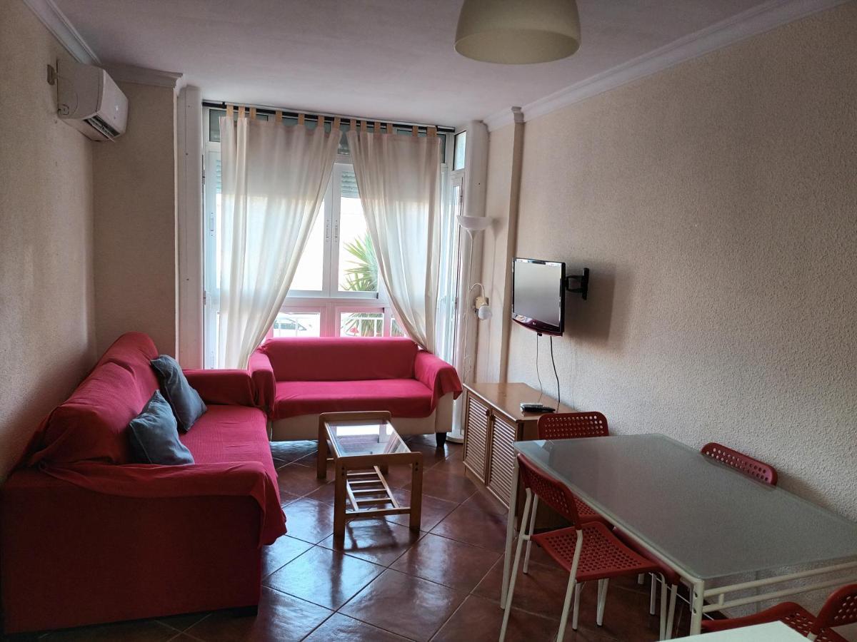 Apartamentos Vialia Sol Y Playa Malaga Luaran gambar