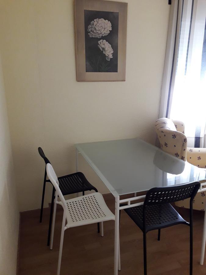 Apartamentos Vialia Sol Y Playa Malaga Luaran gambar